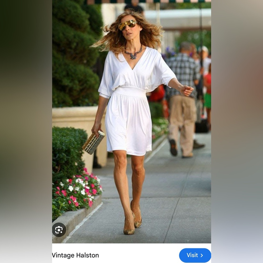 Halston Heritage Elegant Silky White Dress. Iconic SITC!